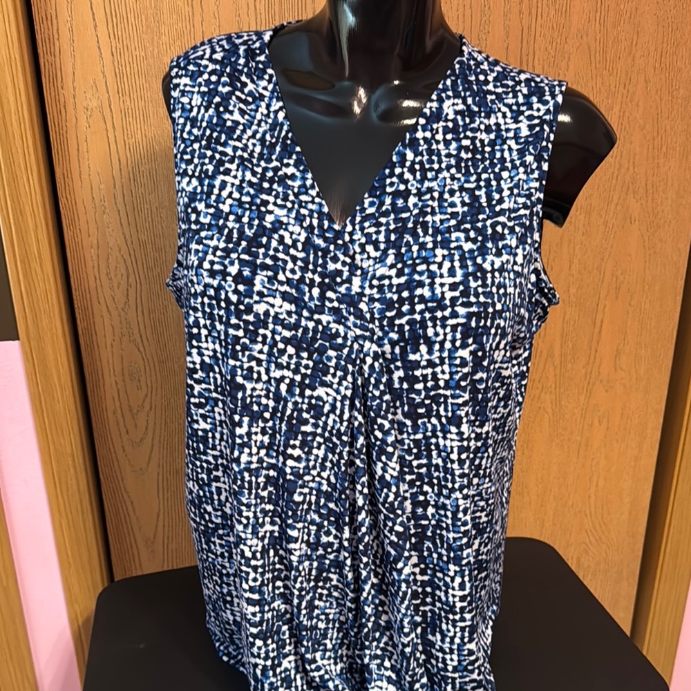 Lane Bryant Blue and White Sleeveless Pleated Blouse
